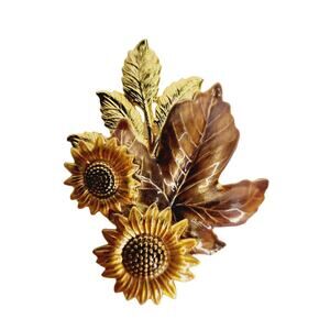 Vintage Kenneth Cole Sunflower & Leaves Gold Tone Enamel Pin/ Brooch  -Stamped